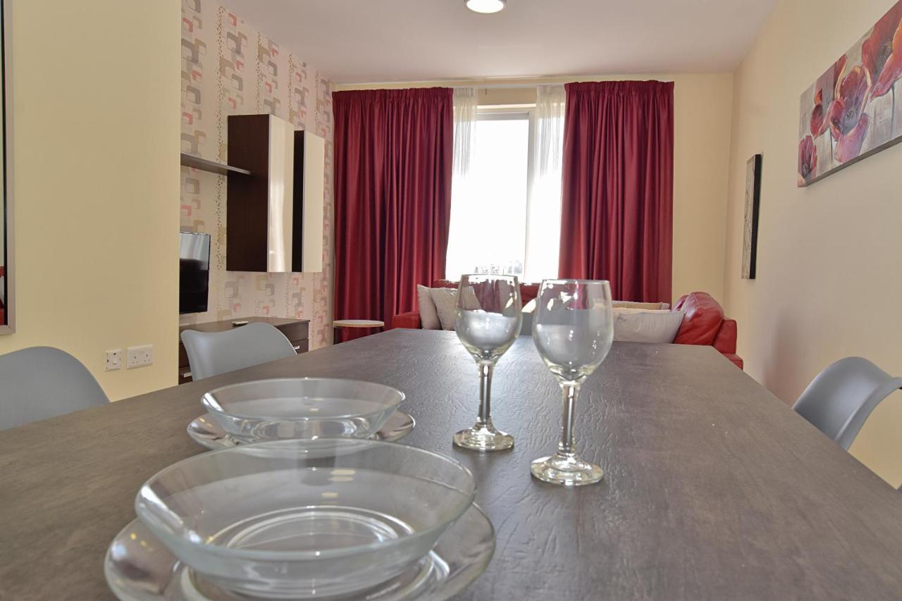 101 Moroni By Cast Renting Apartment Gzira Bagian luar foto