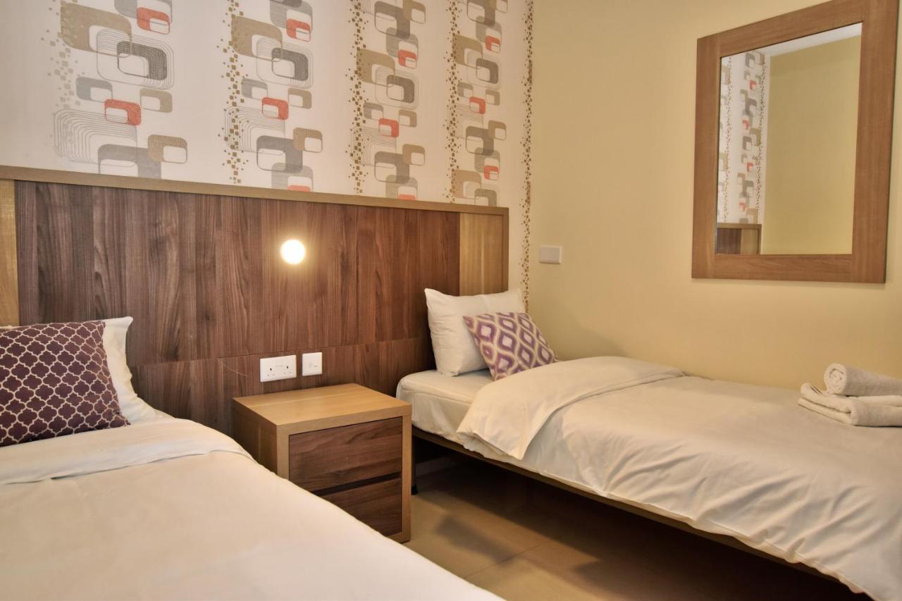 101 Moroni By Cast Renting Apartment Gzira Bagian luar foto